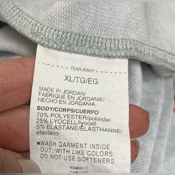 Women’s UA Sweatshirt Rival Style Crewneck, Size XL, Moisture wicking - Picture 10 of 10